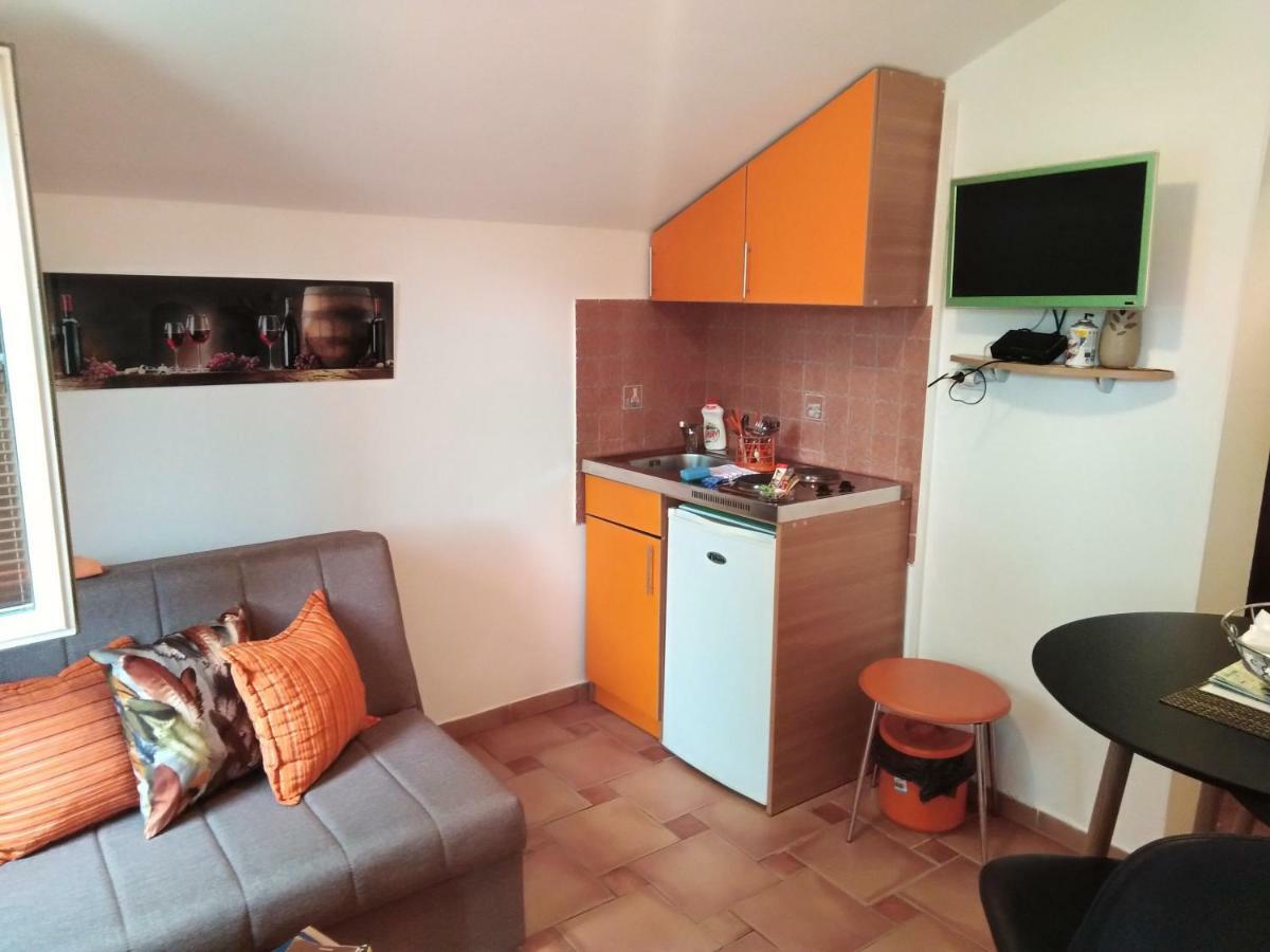 Apartments Martiva Kotor Exterior photo